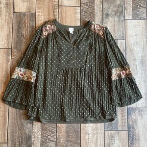 Chico's Dark Green embroidered Polka Dot Floral Blouse